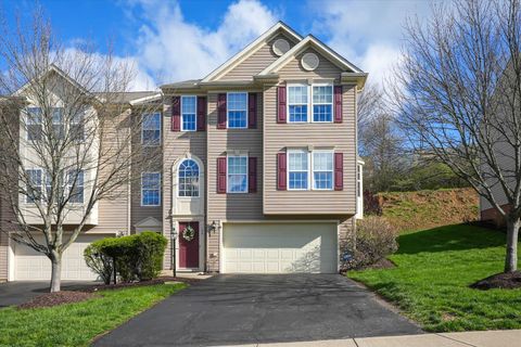 Photo of 109 Bellefield Court, Gibsonia, PA 15044 (MLS # 1748270)