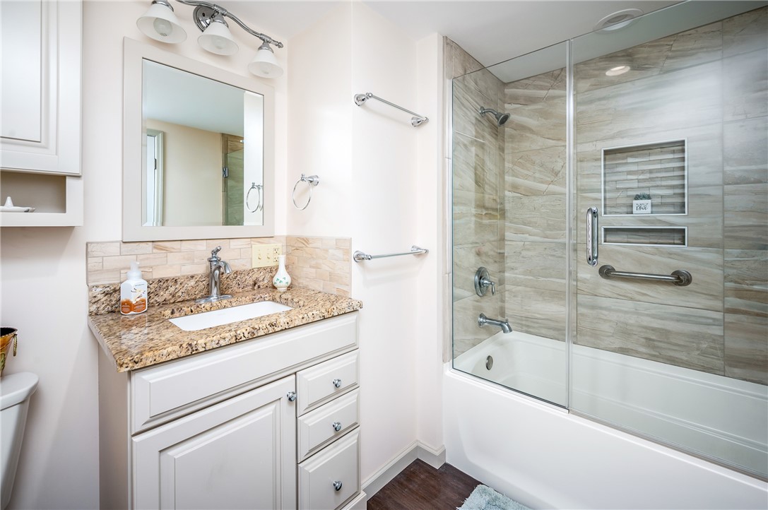 Mercer Boro - Mer, Pennsylvania 16137, United States, 4 Bedrooms Bedrooms, ,2 BathroomsBathrooms,Residential,Active,101099