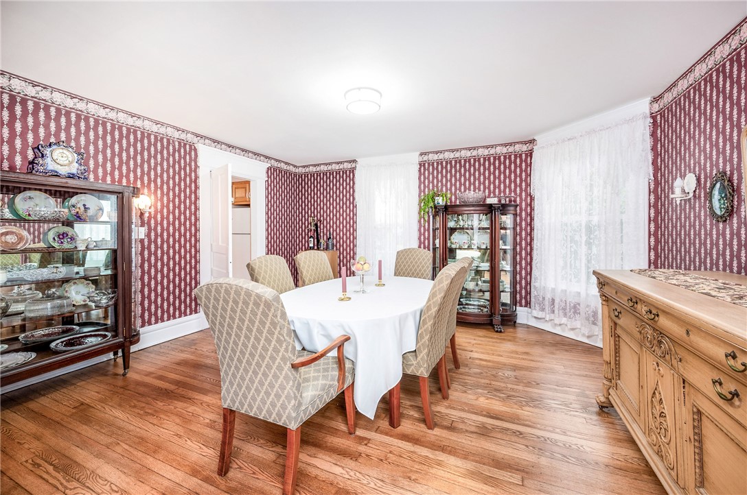 Mercer Boro - Mer, Pennsylvania 16137, United States, 4 Bedrooms Bedrooms, ,2 BathroomsBathrooms,Residential,Active,101099