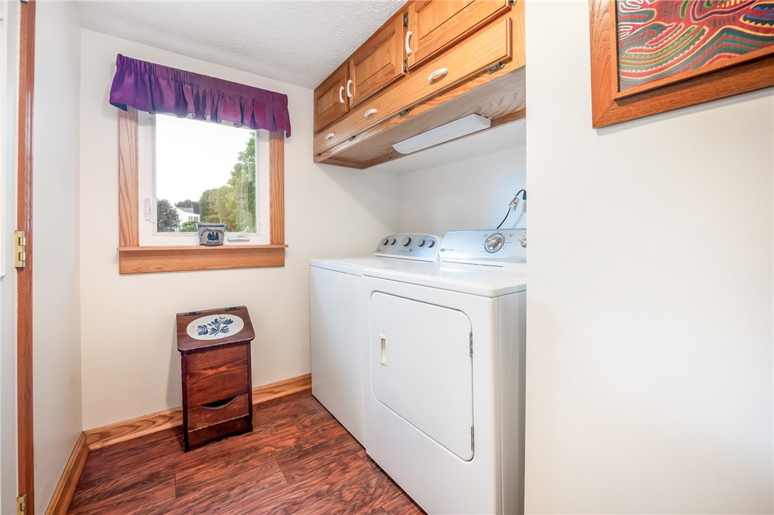 Mercer Boro - Mer, Pennsylvania 16137, United States, 4 Bedrooms Bedrooms, ,2 BathroomsBathrooms,Residential,Active,101099