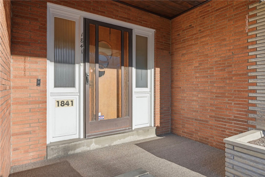1841 Ley Street