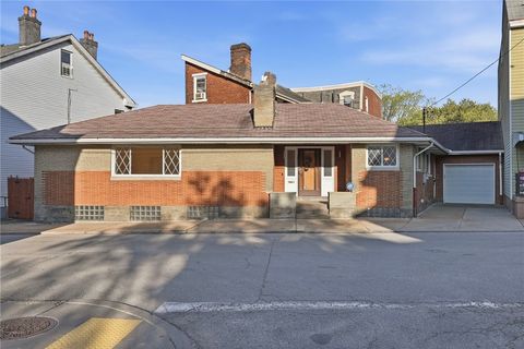 Photo of 1841 Ley St, Pittsburgh, PA 15212 (MLS # 1749493)