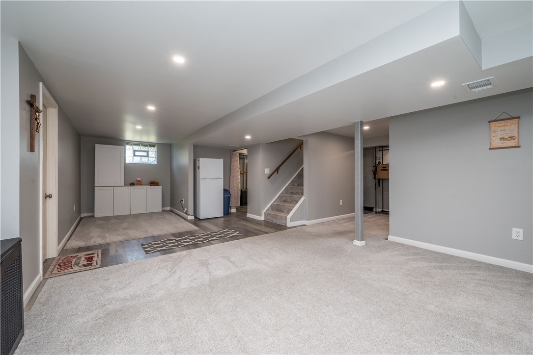 Baldwin Boro, Pennsylvania 15236, United States, 3 Bedrooms Bedrooms, ,3 BathroomsBathrooms,Residential,Contingent,183438