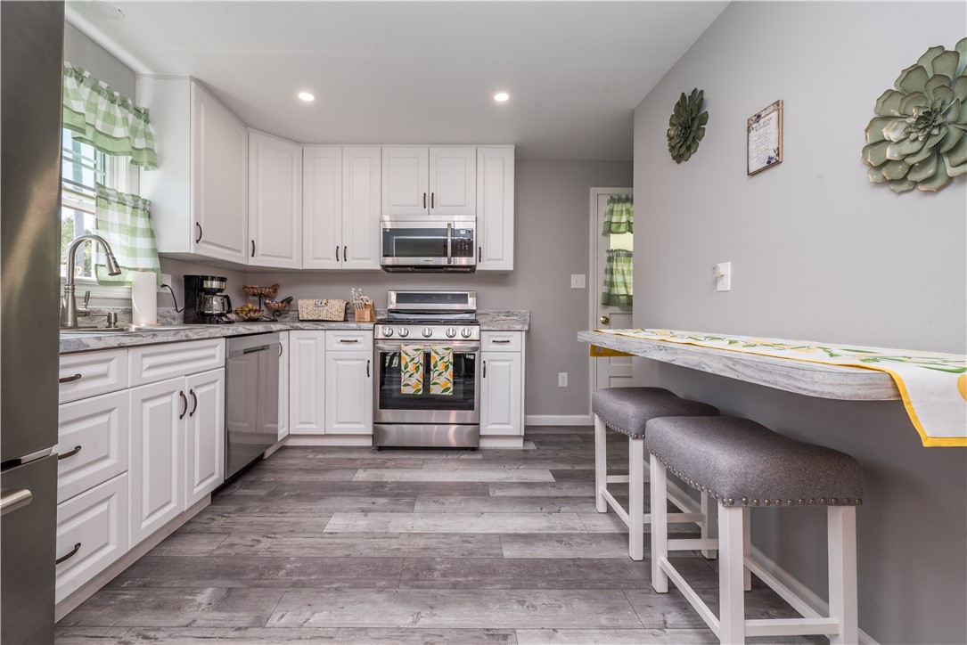 Baldwin Boro, Pennsylvania 15236, United States, 3 Bedrooms Bedrooms, ,3 BathroomsBathrooms,Residential,Contingent,183438