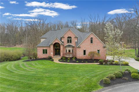 Condo For Sale - 189 Wedgewood Dr Dr<br/> Richland, PA 15044
