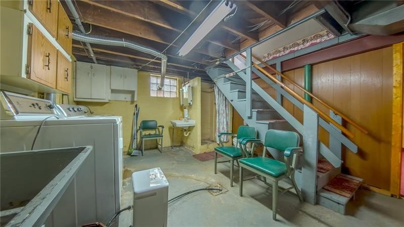 1203 Vine St St, West Newton, Pennsylvania image 35