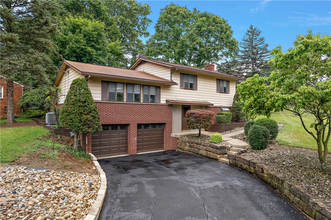 900 Tottenham Drive