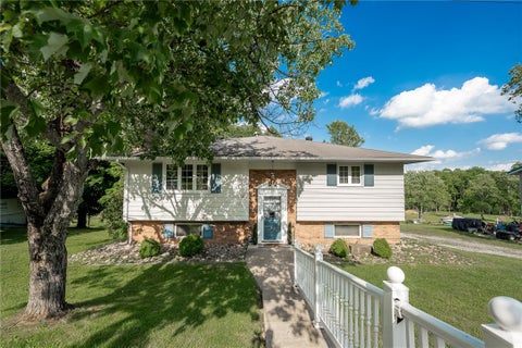 Photo of 202 Locust St, Rural Valley, PA 16249 (MLS # 1761159)