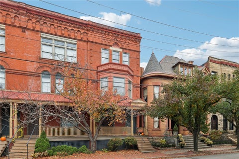 Photo for 942 W North Avenue