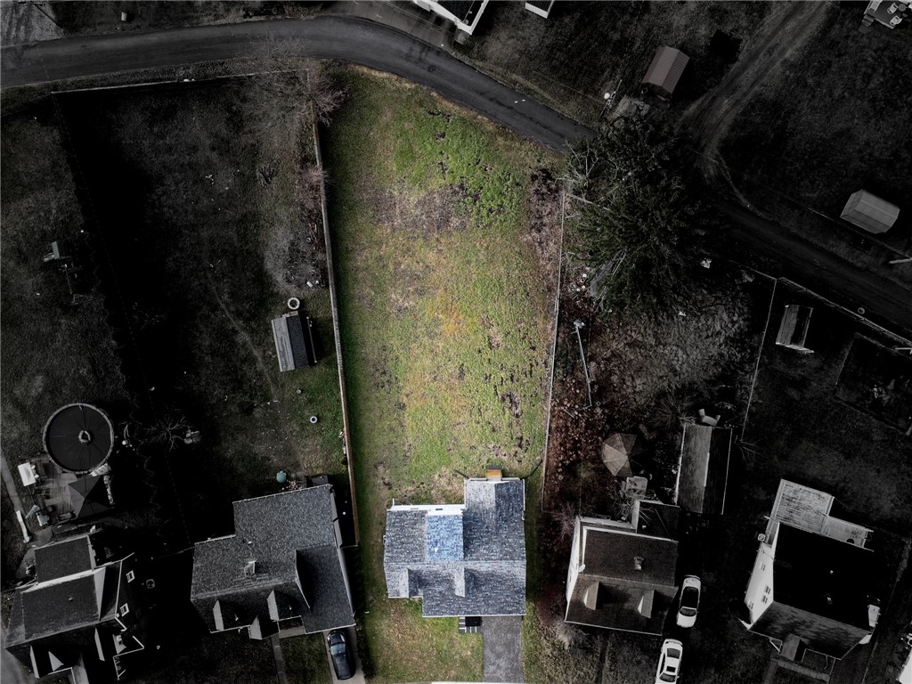 Natrona Hts/Harrison Twp., Pennsylvania 15065, United States, 4 Bedrooms Bedrooms, ,2 BathroomsBathrooms,Residential,Active,23732