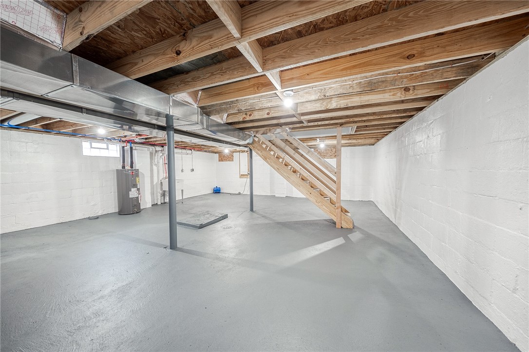 Natrona Hts/Harrison Twp., Pennsylvania 15065, United States, 4 Bedrooms Bedrooms, ,2 BathroomsBathrooms,Residential,Active,23732