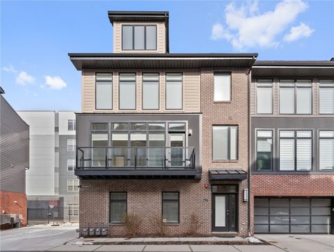 Photo of 6427 Melissa St, Pittsburgh, PA 15206 (MLS # 1751624)