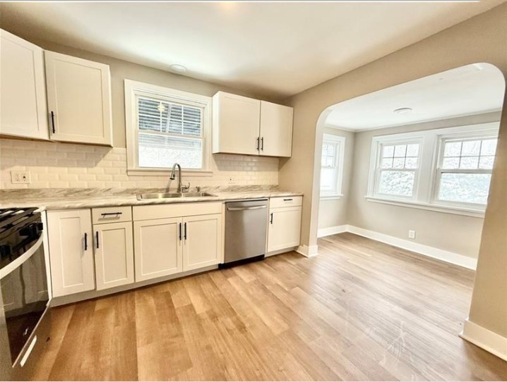 310 W Meyer Ave
