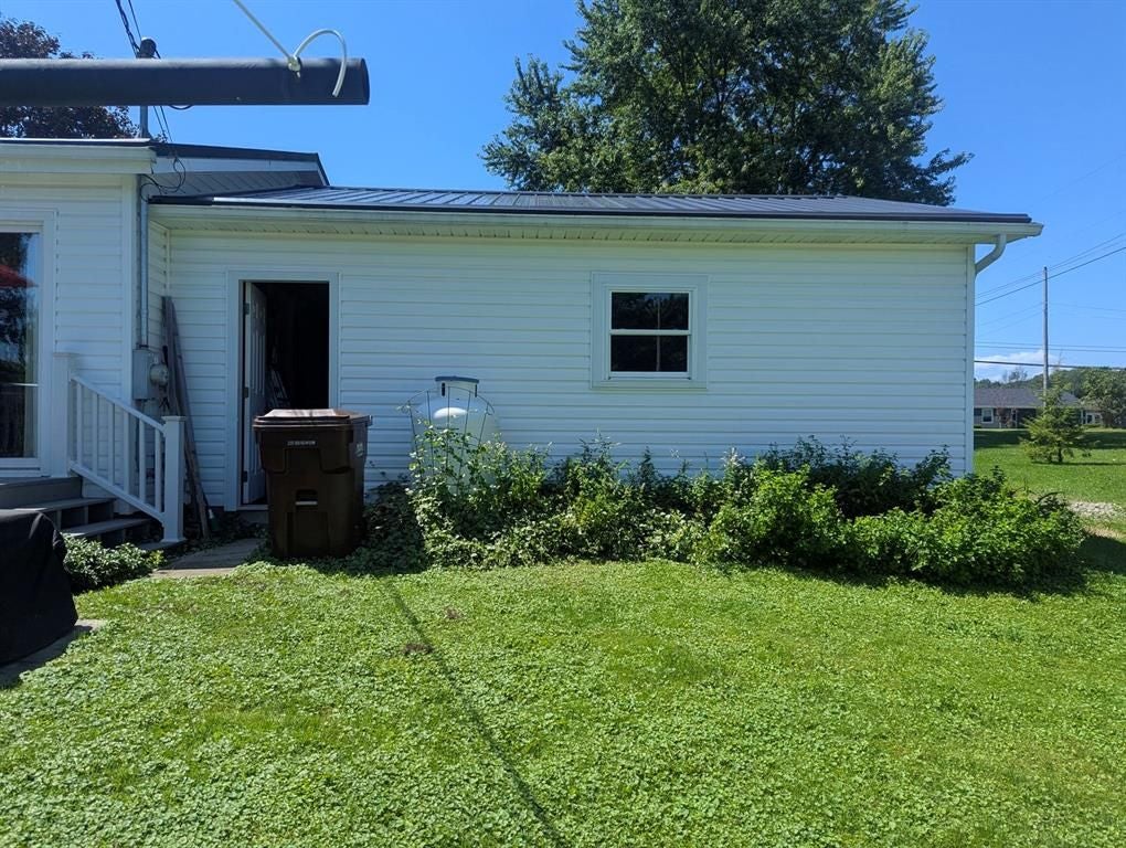 632 Grove City Road