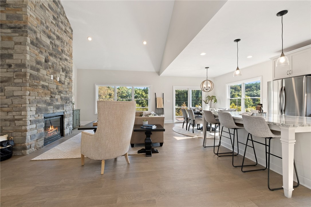 McDonald, Pennsylvania 15057, United States, 3 Bedrooms Bedrooms, ,3 BathroomsBathrooms,Residential,Active,251149