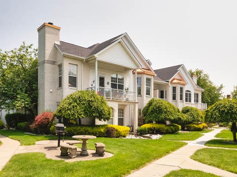 Photo for 210 Adams Pointe Blvd 6