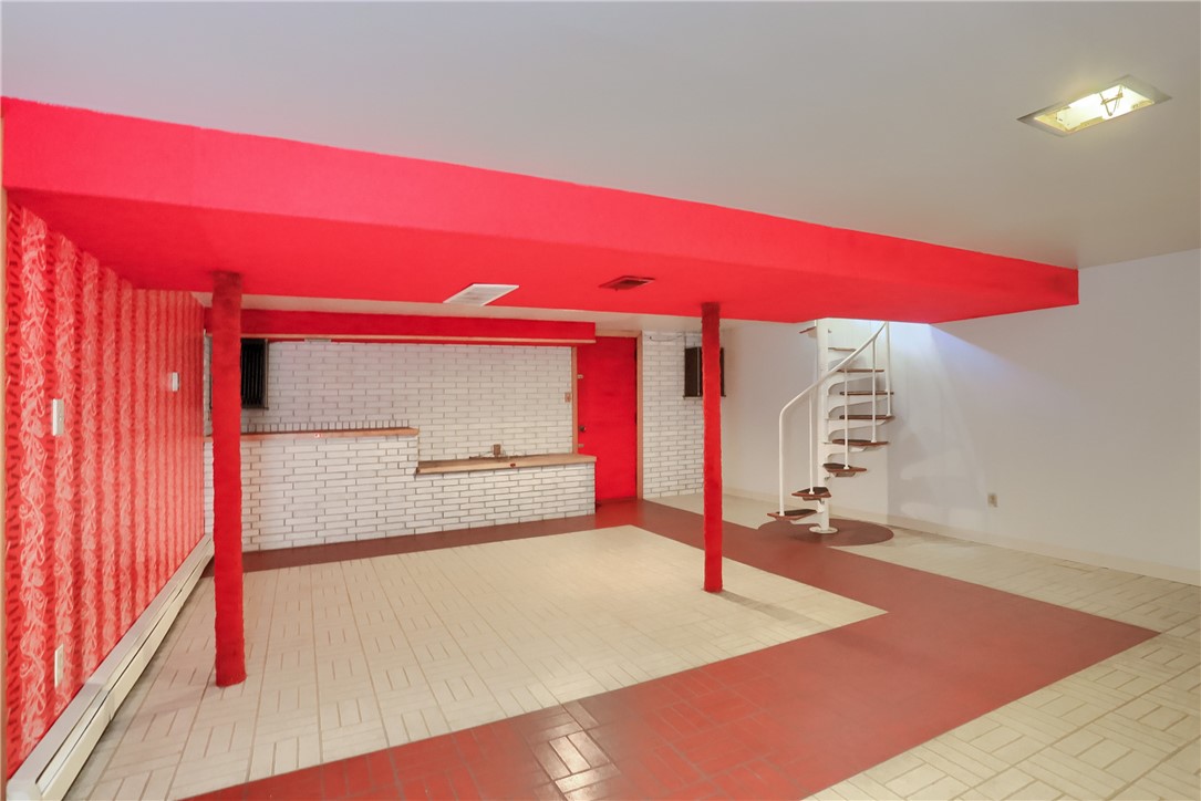 Oakdale, Pennsylvania 15071, United States, 3 Bedrooms Bedrooms, ,2 BathroomsBathrooms,Residential,Contingent,208881