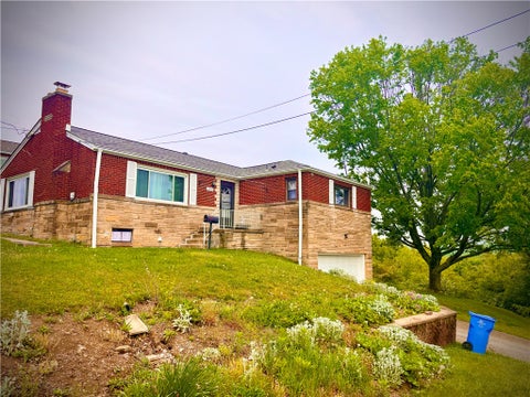 Photo for 2753 Van Buren