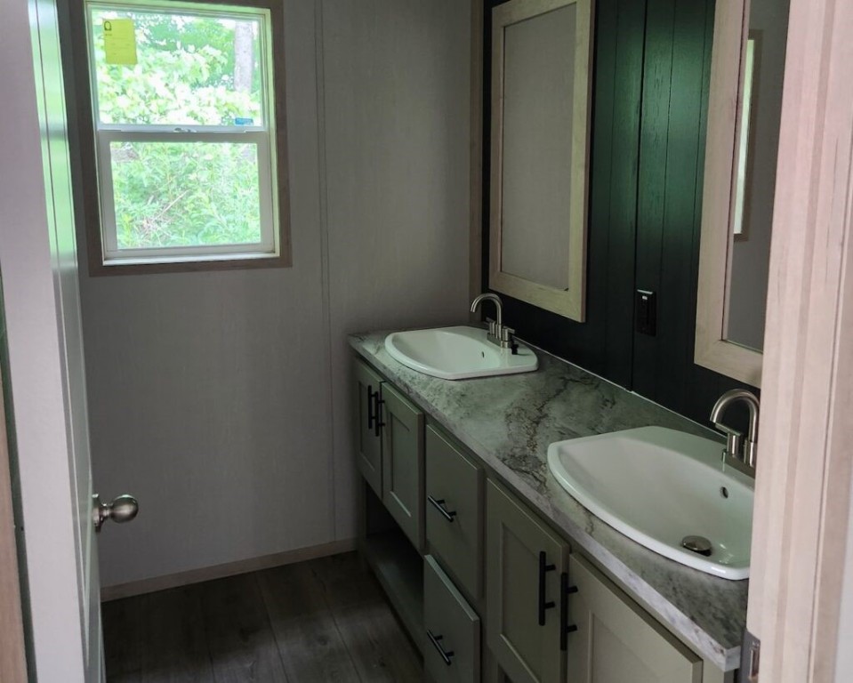 152 Roundtop Circle, Scottdale, Pennsylvania image 7