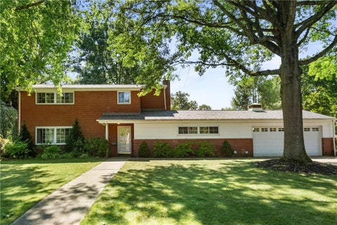 Photo for 447 Oliver Rd