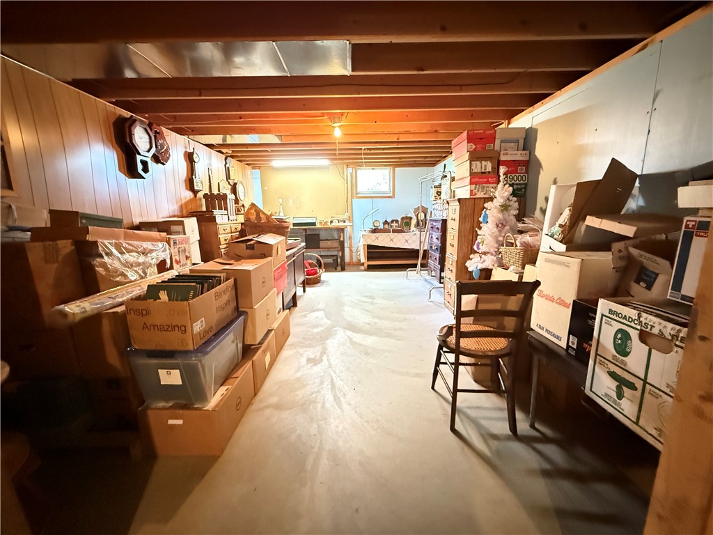 Hempfield Twp, Pennsylvania 16125, United States, 3 Bedrooms Bedrooms, ,2 BathroomsBathrooms,Residential,Active,197041