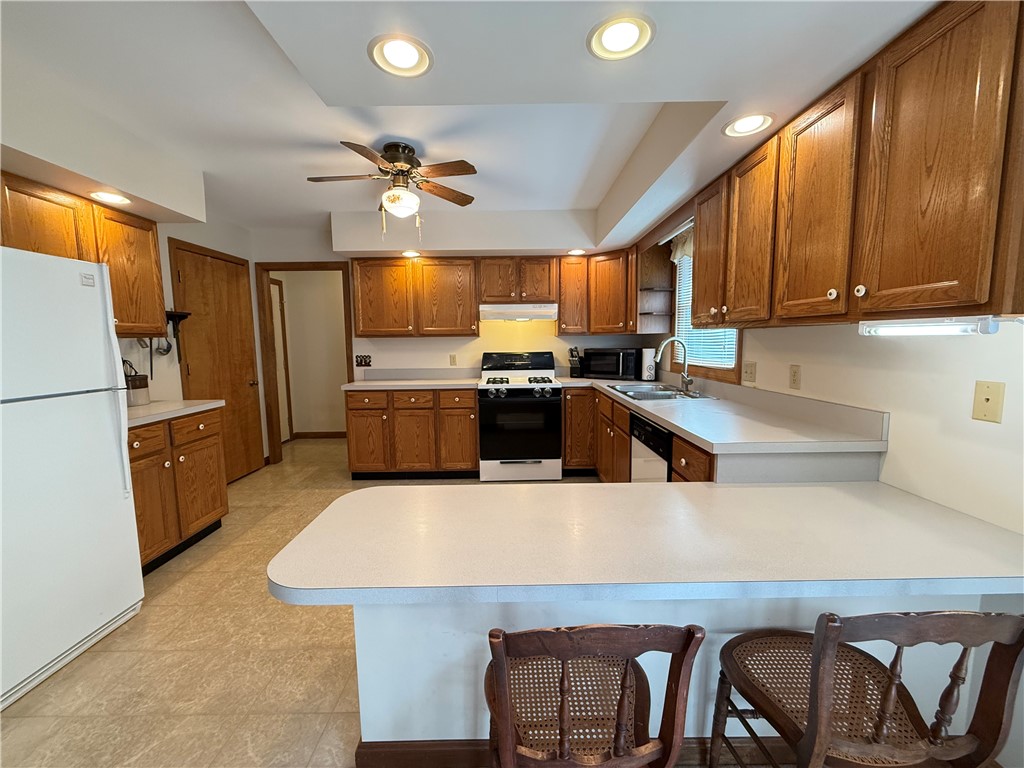 Hempfield Twp, Pennsylvania 16125, United States, 3 Bedrooms Bedrooms, ,2 BathroomsBathrooms,Residential,Active,197041