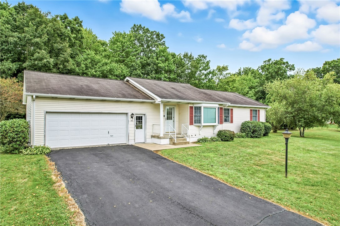 Hempfield Twp, Pennsylvania 16125, United States, 3 Bedrooms Bedrooms, ,2 BathroomsBathrooms,Residential,Active,197041