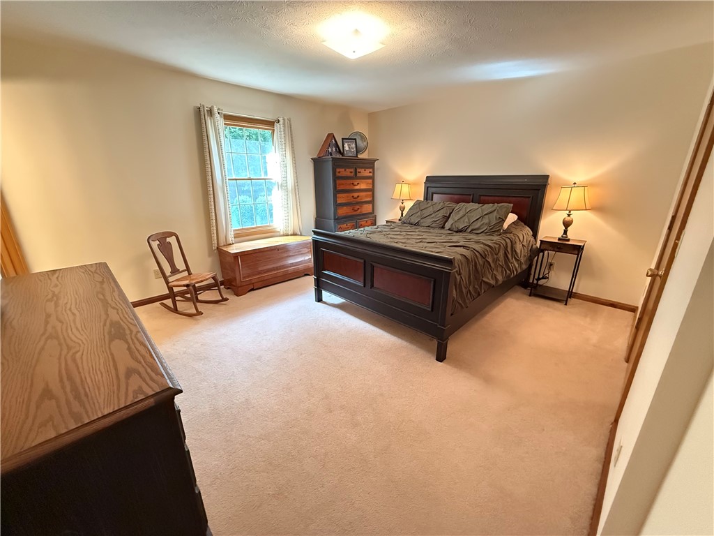 Hempfield Twp, Pennsylvania 16125, United States, 3 Bedrooms Bedrooms, ,2 BathroomsBathrooms,Residential,Active,197041