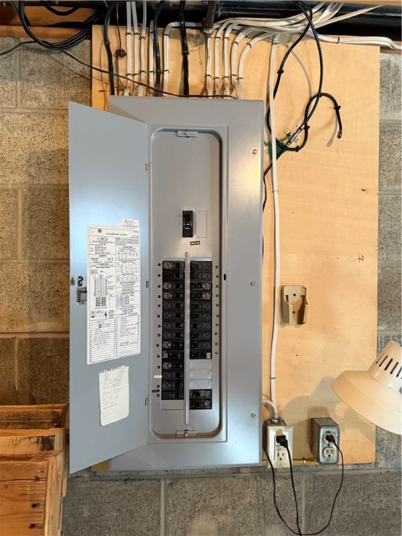 Hempfield Twp, Pennsylvania 16125, United States, 3 Bedrooms Bedrooms, ,2 BathroomsBathrooms,Residential,Active,197041