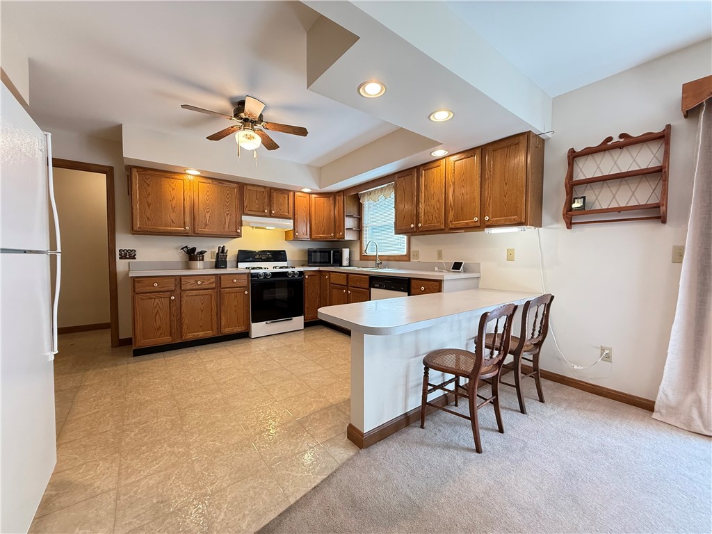 Hempfield Twp, Pennsylvania 16125, United States, 3 Bedrooms Bedrooms, ,2 BathroomsBathrooms,Residential,Active,197041