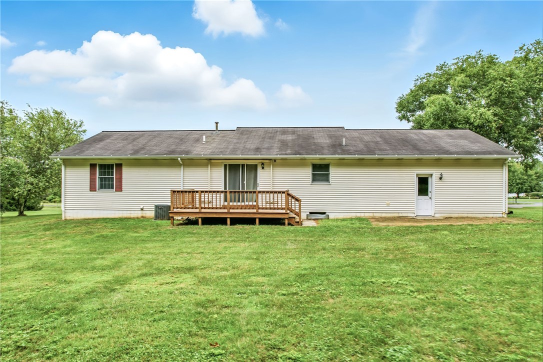 Hempfield Twp, Pennsylvania 16125, United States, 3 Bedrooms Bedrooms, ,2 BathroomsBathrooms,Residential,Active,197041