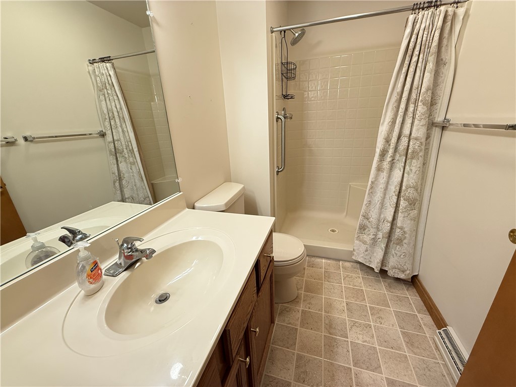 Hempfield Twp, Pennsylvania 16125, United States, 3 Bedrooms Bedrooms, ,2 BathroomsBathrooms,Residential,Active,197041