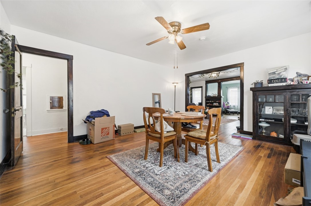 588 East End Ave