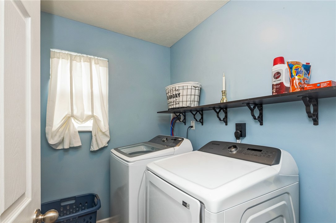 208 Summit Cir Cir, Houston, Pennsylvania image 24