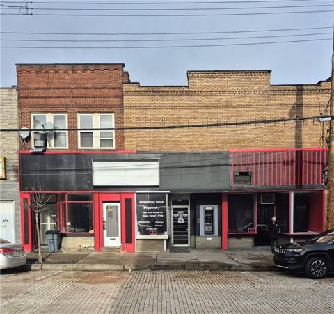 Photo of 720-722 Broadway Ave, Mc Kees Rocks, PA 15136 (MLS # 1737001)