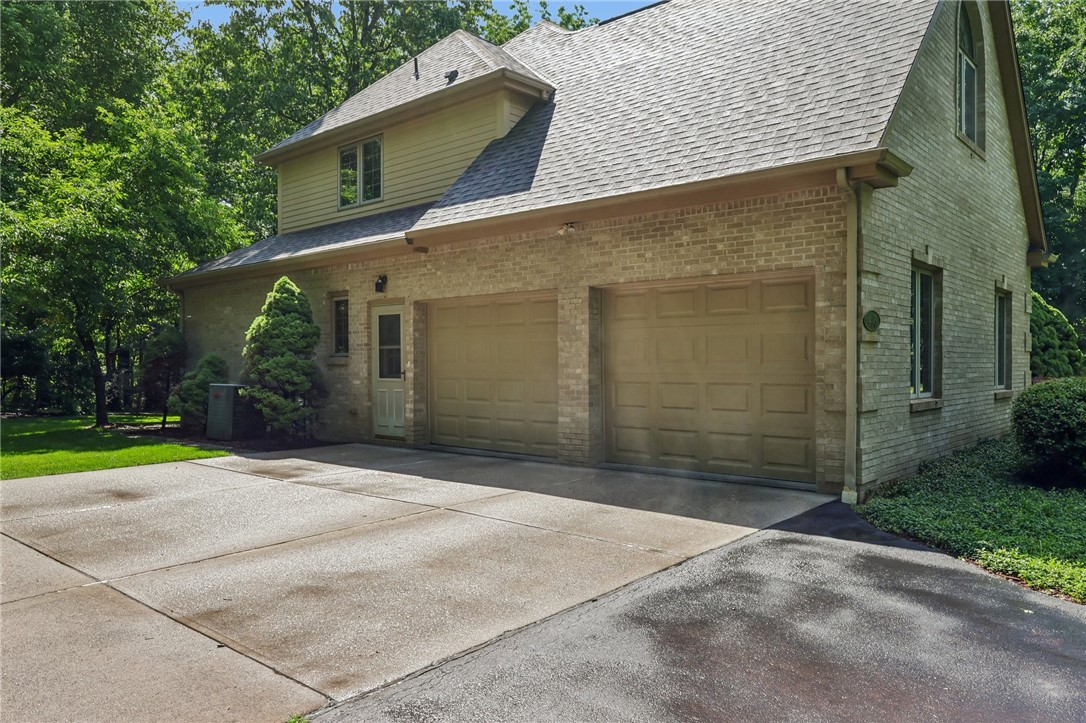 406 Settlers Village Circle