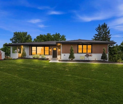 Photo of 47 Tidball Rd, Pittsburgh, PA 15205 (MLS # 1762354)