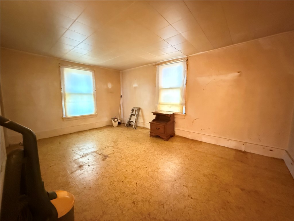 West Salem Twp, Pennsylvania 16125, United States, 3 Bedrooms Bedrooms, ,2 BathroomsBathrooms,Residential,Active,246034