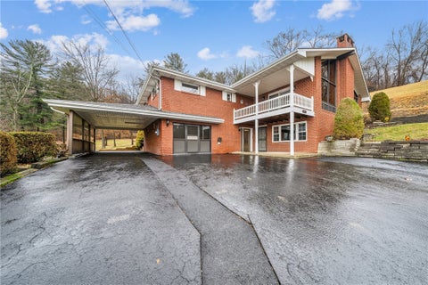 Photo for 139 Strasser Rd