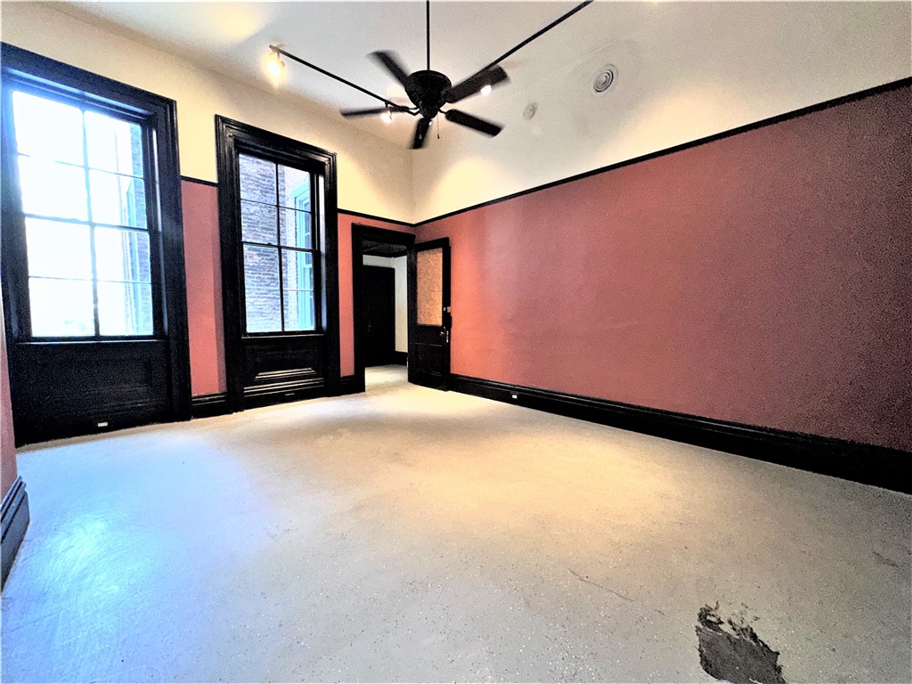 South Side, Pennsylvania 15203, United States, ,Commercial,Active,55672