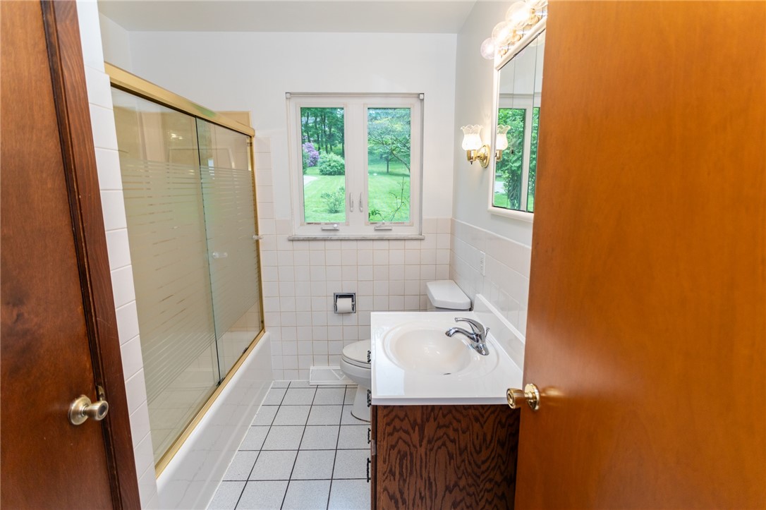 240 Connellsville St St, Dunbar, Pennsylvania image 37