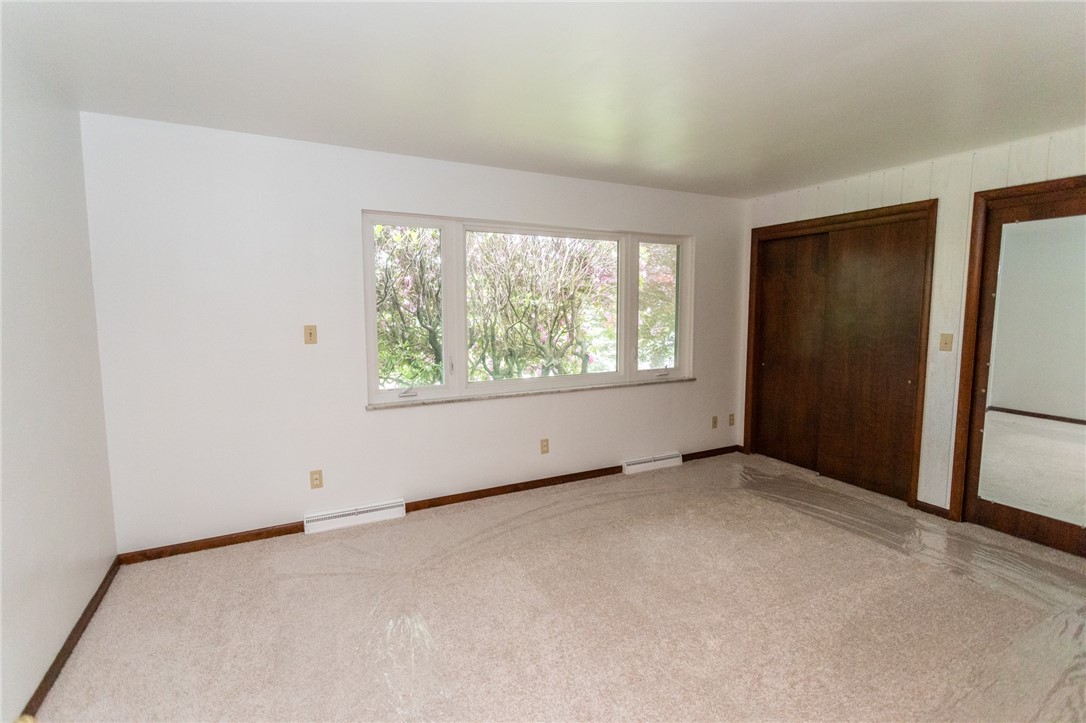240 Connellsville St St, Dunbar, Pennsylvania image 33