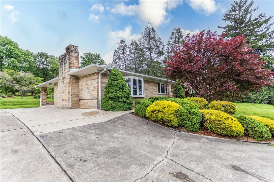 240 Connellsville St