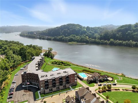 Photo of 1 1st St #103, Oakmont, PA 15139 (MLS # 1729046)