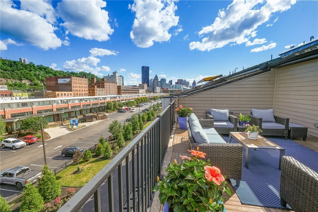 1920 Waterfront Pl