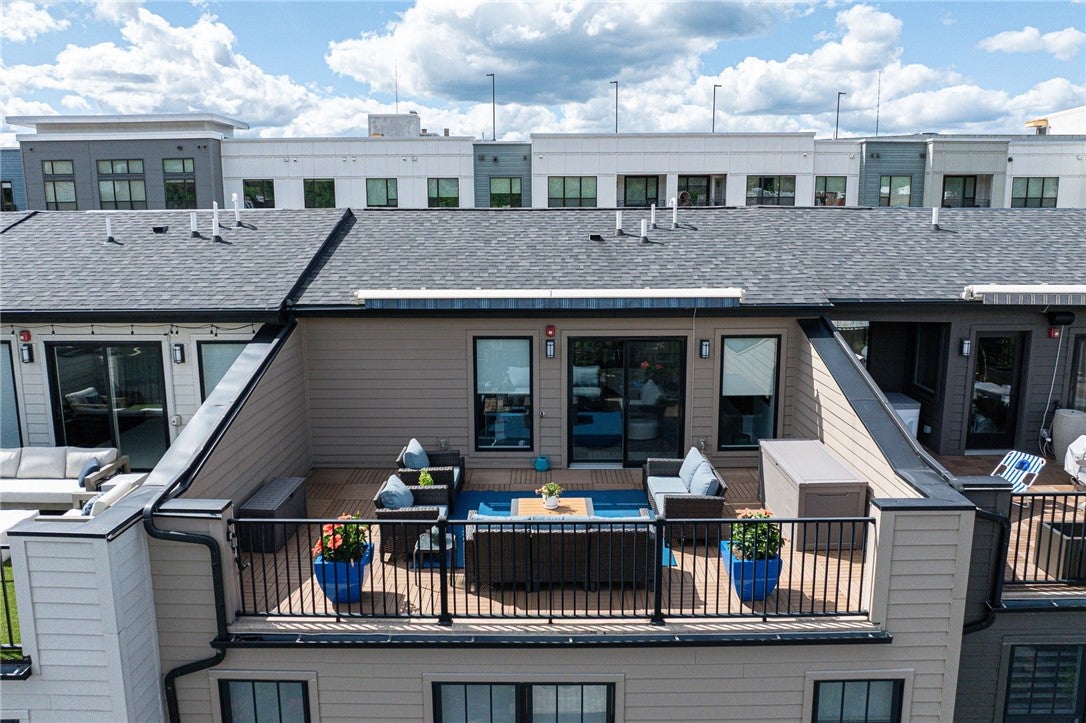 1920 Waterfront Pl