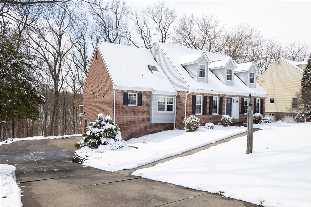 2668 Timberglen West