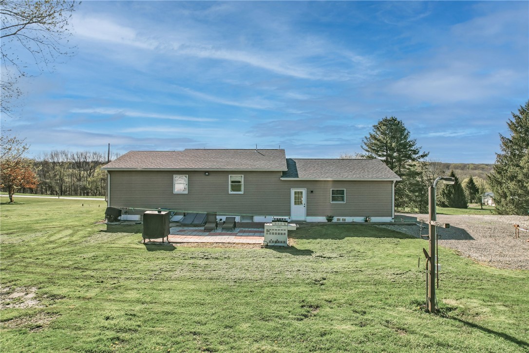 Hempfield Twp - Mer, Pennsylvania 16125, United States, 3 Bedrooms Bedrooms, ,2 BathroomsBathrooms,Residential,Active,117971