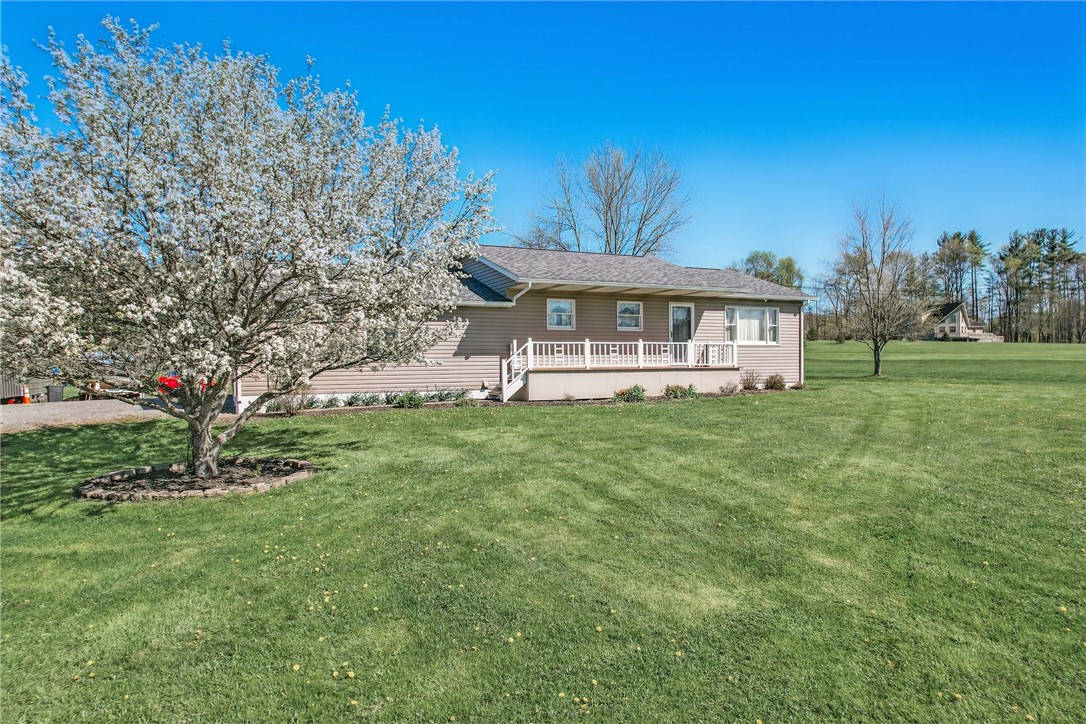 Hempfield Twp - Mer, Pennsylvania 16125, United States, 3 Bedrooms Bedrooms, ,2 BathroomsBathrooms,Residential,Active,117971