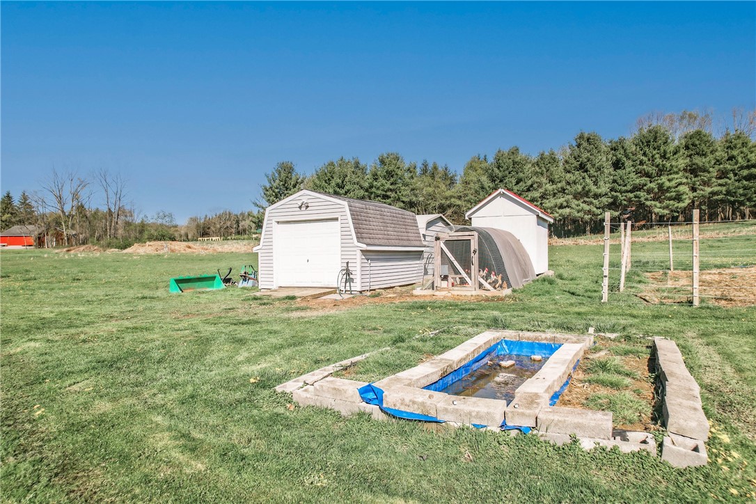 Hempfield Twp - Mer, Pennsylvania 16125, United States, 3 Bedrooms Bedrooms, ,2 BathroomsBathrooms,Residential,Active,117971